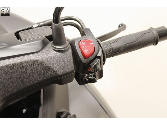 yamaha - tricity-300