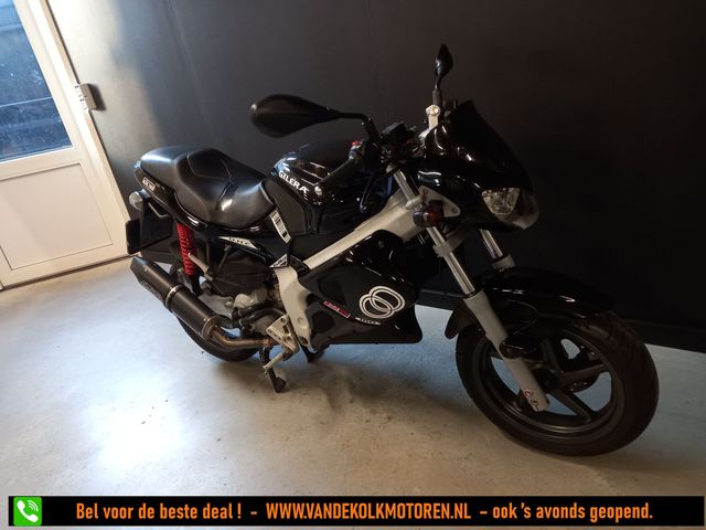 gilera - dna-180