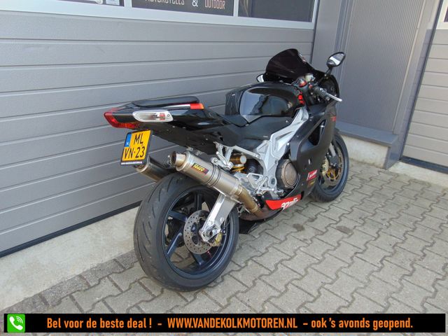 aprilia - rsv-1000-r