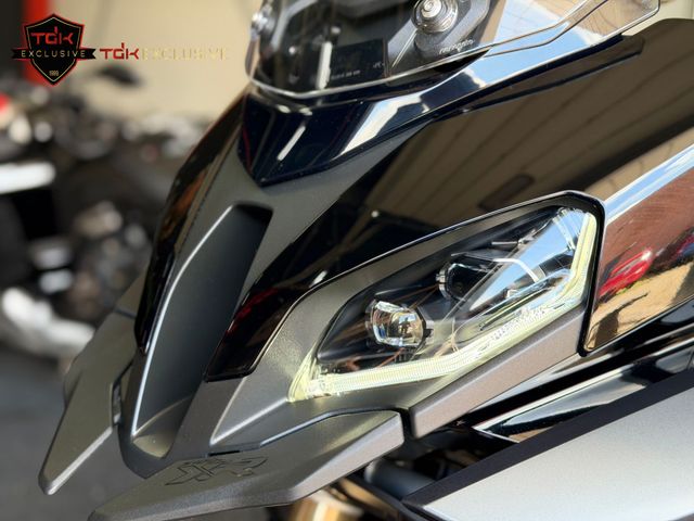 bmw - s-1000-xr