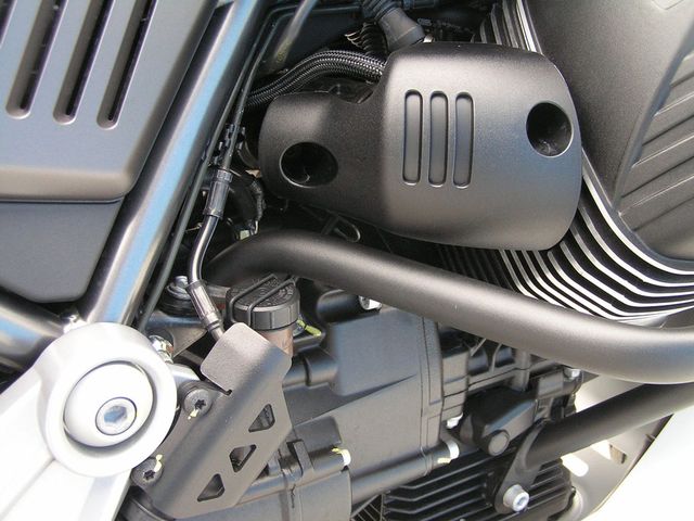 moto-guzzi - v-85-tt