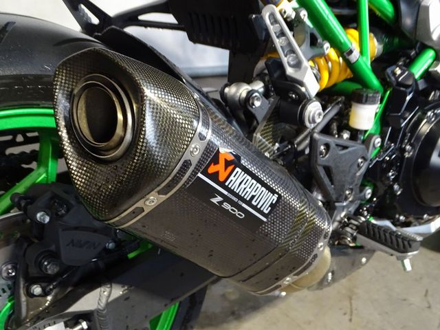 kawasaki - z900