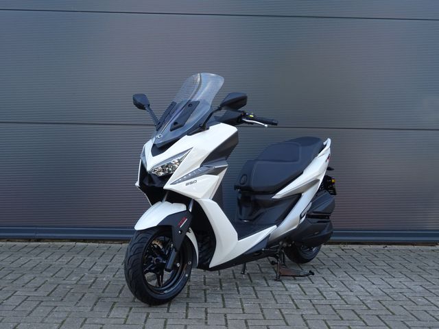 kymco - x-town-300i-abs