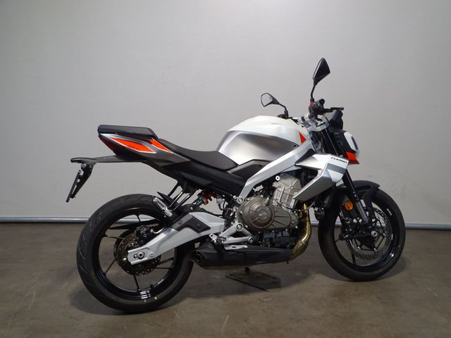 aprilia - tuono-457