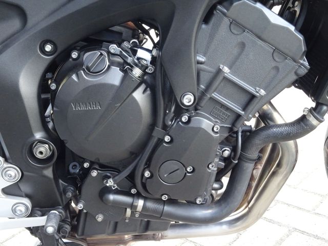 yamaha - fz-6-fazer-s2