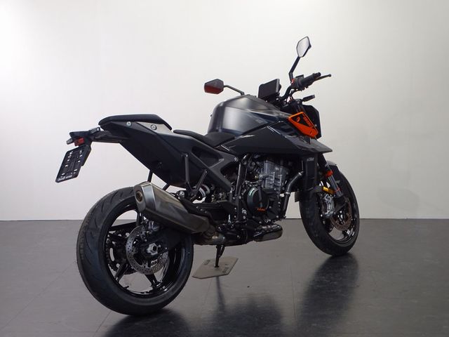ktm - 990-duke