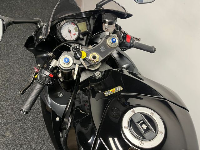 suzuki - gsx-r-600