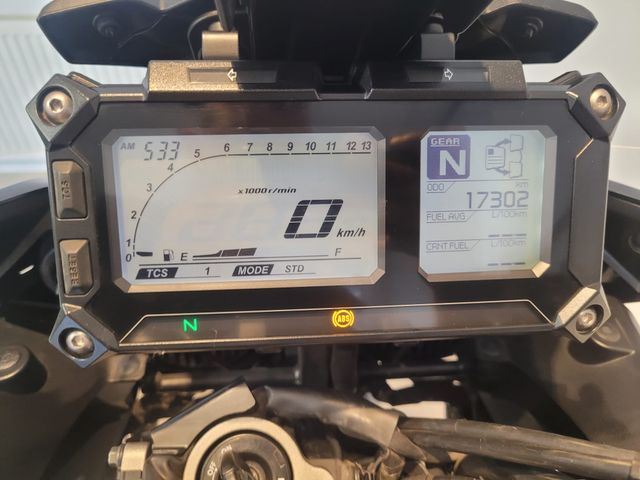 yamaha - tracer-900-abs