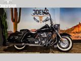 HARLEY-DAVIDSON ROAD KING CLASSIC FLHRC