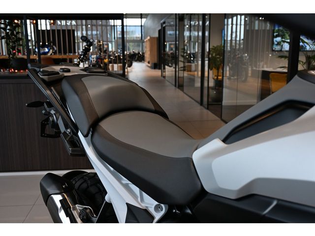 bmw - r-1300-gs-trophy