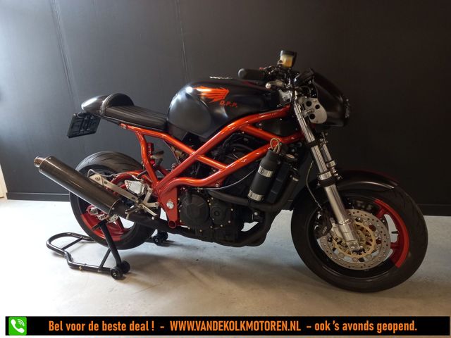 honda - cbr-900-rr-fireblade