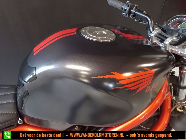 honda - cbr-900-rr-fireblade