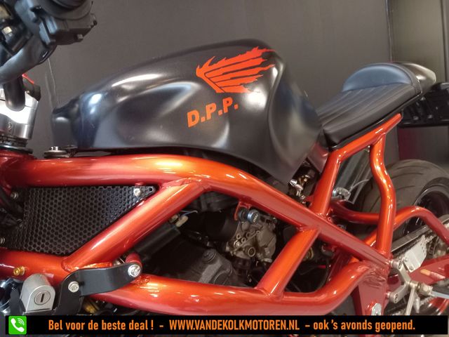 honda - cbr-900-rr-fireblade