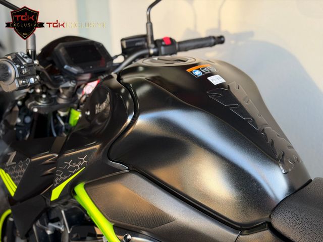 kawasaki - z900