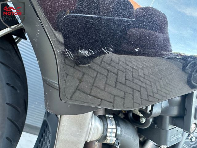 aprilia - tuono-v4