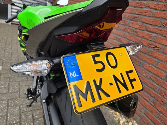 kawasaki - ninja-zx-6r