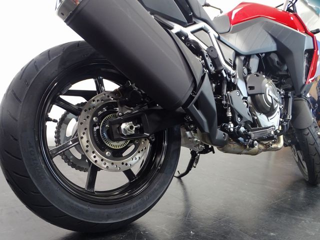 suzuki - v-strom-800