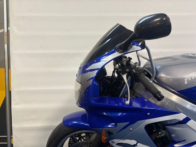 honda - cbr-900-rr-fireblade