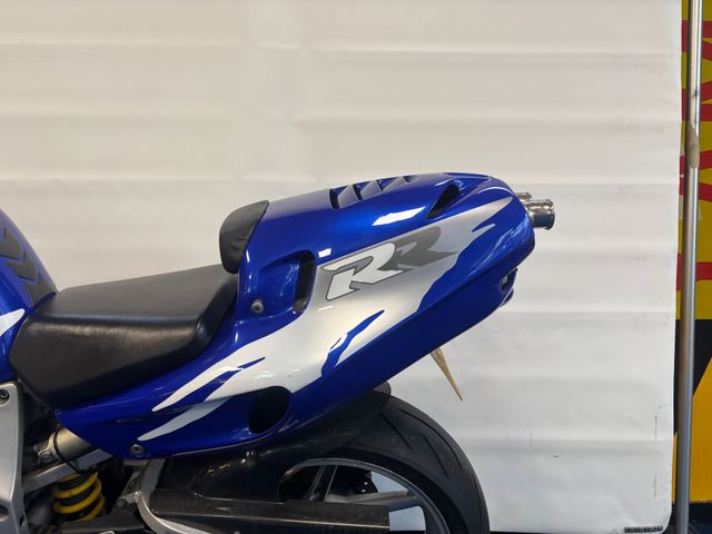 honda - cbr-900-rr-fireblade