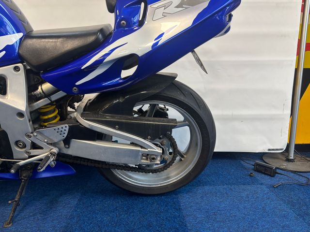 honda - cbr-900-rr-fireblade