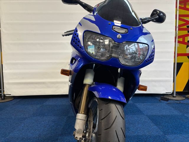 honda - cbr-900-rr-fireblade