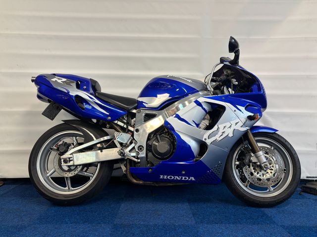 honda - cbr-900-rr-fireblade