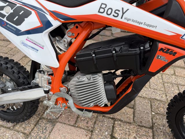 ktm - sx-e5