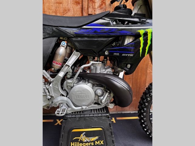 yamaha - yz-250-monster-energy-yamaha-racing-edition