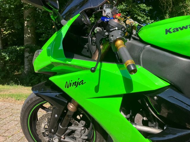 kawasaki - zx-10r-ninja