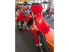 Gasgas MC 250 F 2026 nieuw – foto 3 van 5
