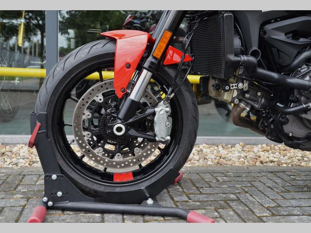 ducati - monster