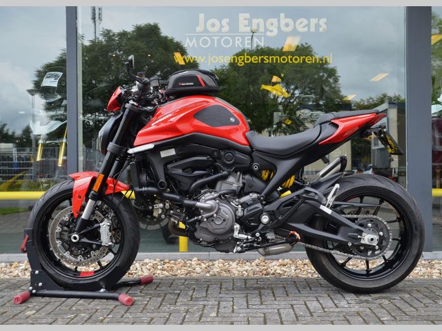 ducati - monster