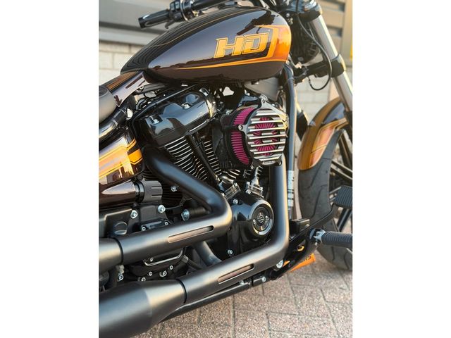 harley-davidson - softail-breakout-114