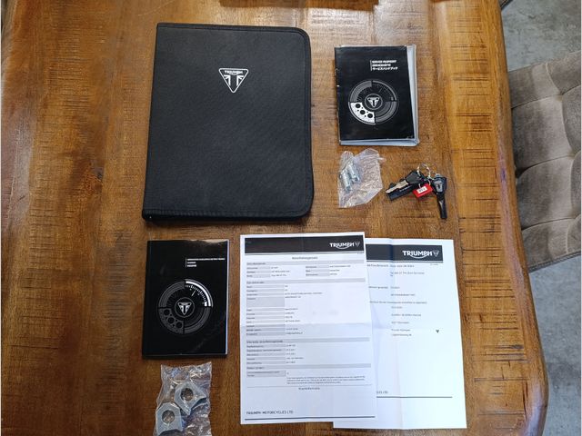 triumph - tiger-900-gt-pro