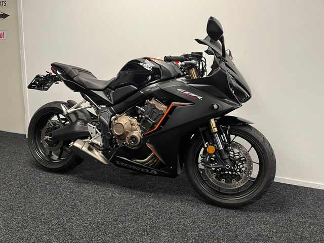 honda - cbr-650-r