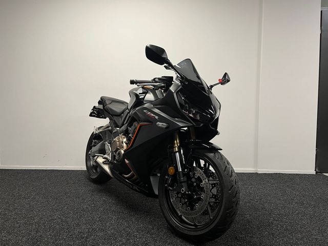 honda - cbr-650-r