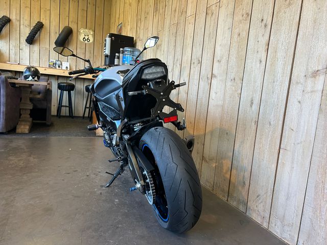 suzuki - gsx-s-1000-abs