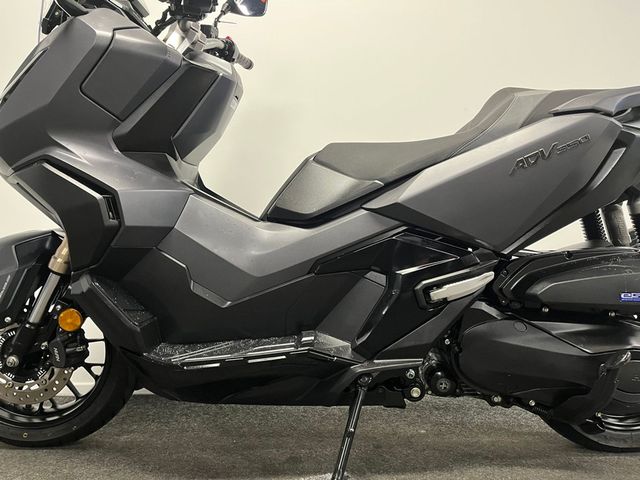 honda - adv-350