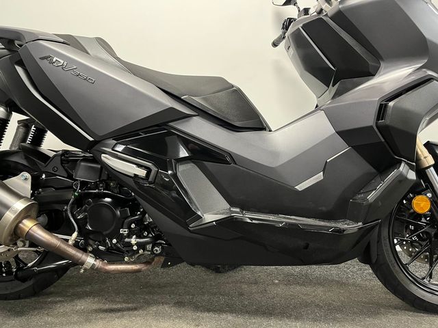 honda - adv-350