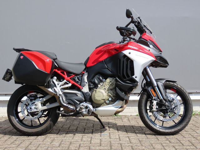 ducati - multistrada-v4-s