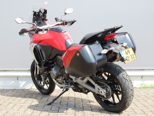 ducati - multistrada-v4-s