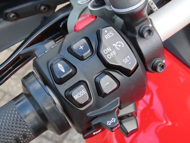 ducati - multistrada-v4-s