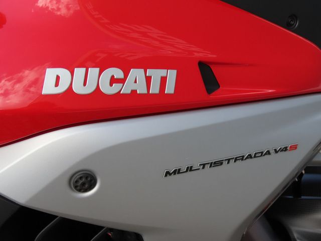 ducati - multistrada-v4-s