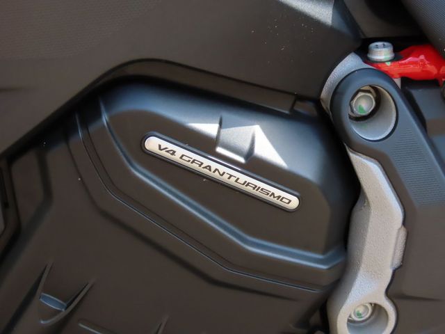ducati - multistrada-v4-s