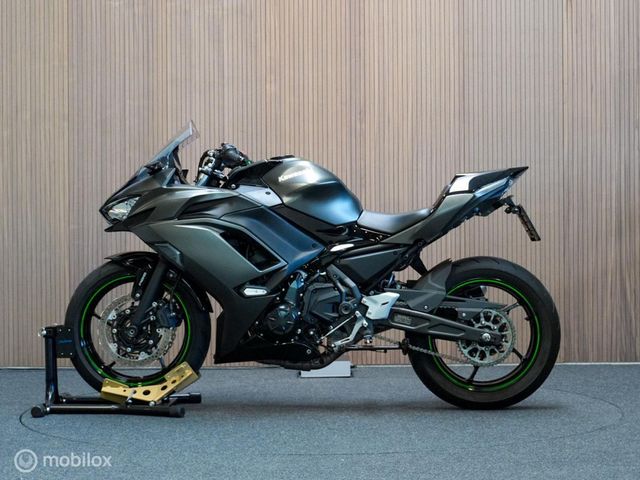 kawasaki - ninja-650