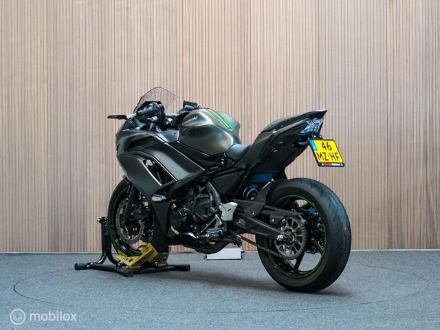 kawasaki - ninja-650