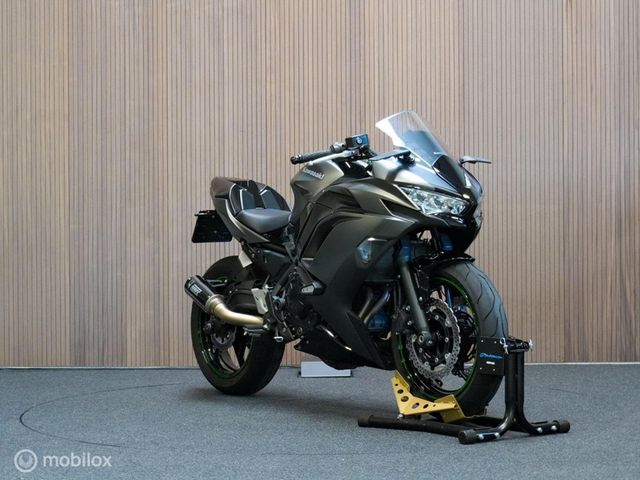 kawasaki - ninja-650
