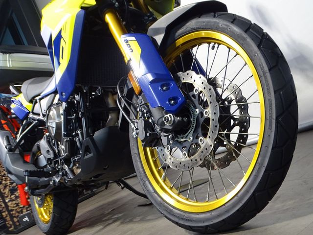 suzuki - v-strom-800-de