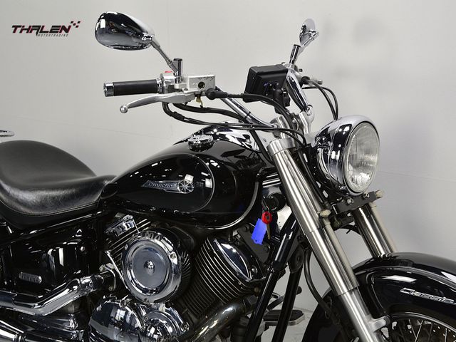 yamaha - xvs-1100-a-dragstar-classic