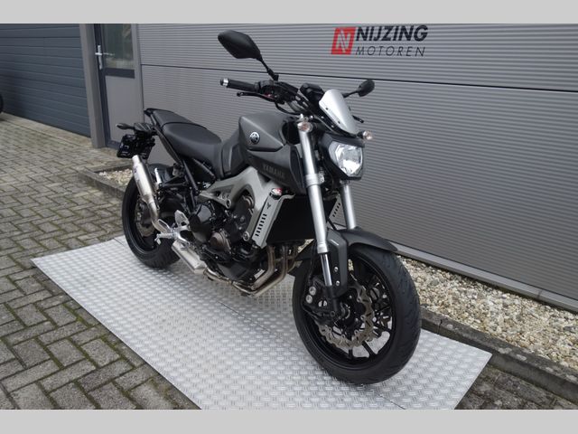 yamaha - mt-09-abs